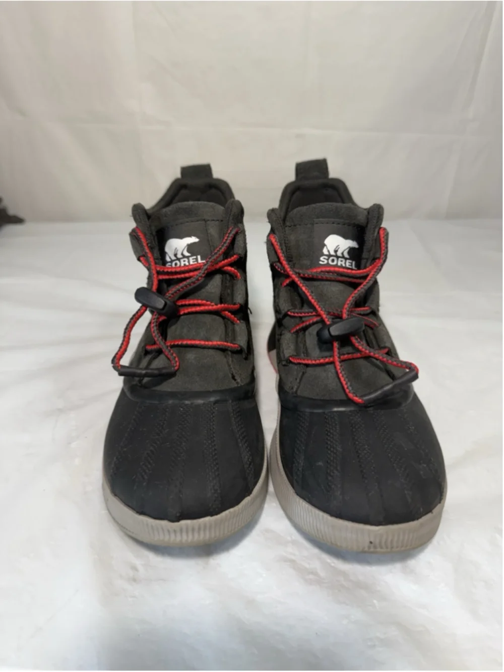 Sorel Out N About Boots Youth Size 4 Grey Red Shoes Waterproof Kids NY4564 093
